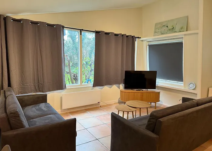 Gezellig 6 Personen Woning In Sintmaartenszee Aan Het En Natuur! * Sint Maartensvlotbrug